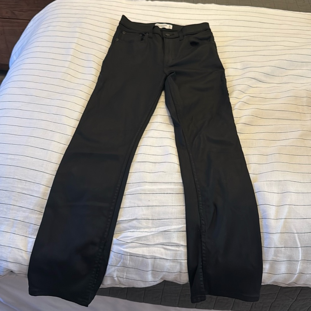 Abercrombie and Fitch The 90s Slim Straight ultra high-rise jeans